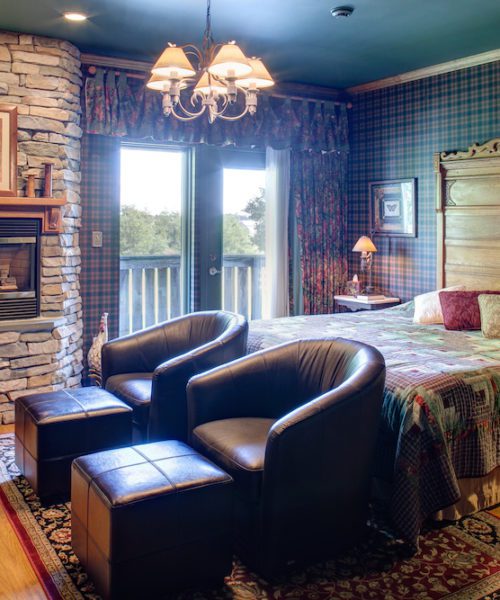 Country Oak Suite