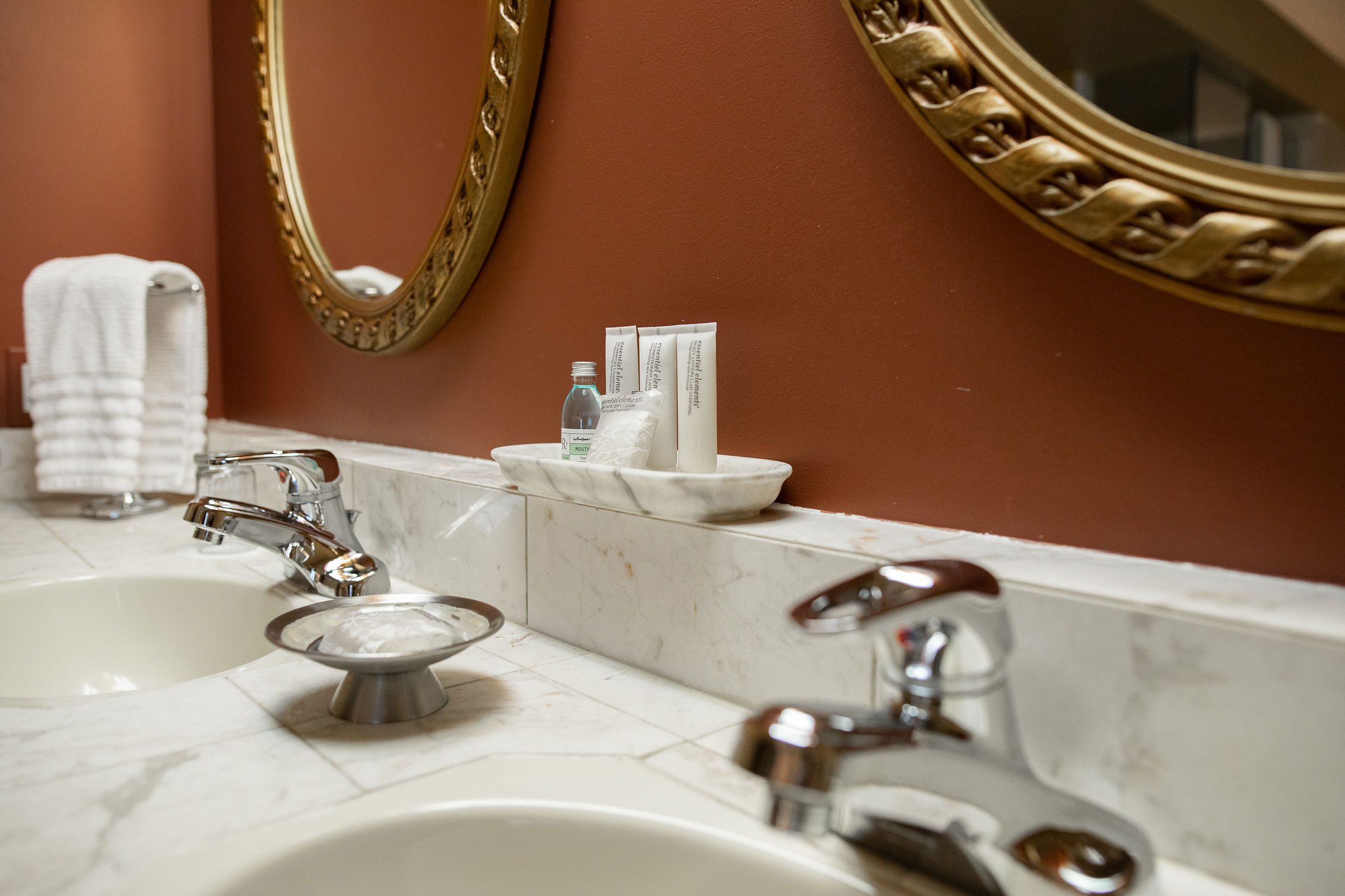 A close up of the Tower Suite's expansive bathroom countertop, built for couples looking for a honeymoon or anniversary suite.