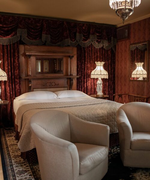 Victorian Suite